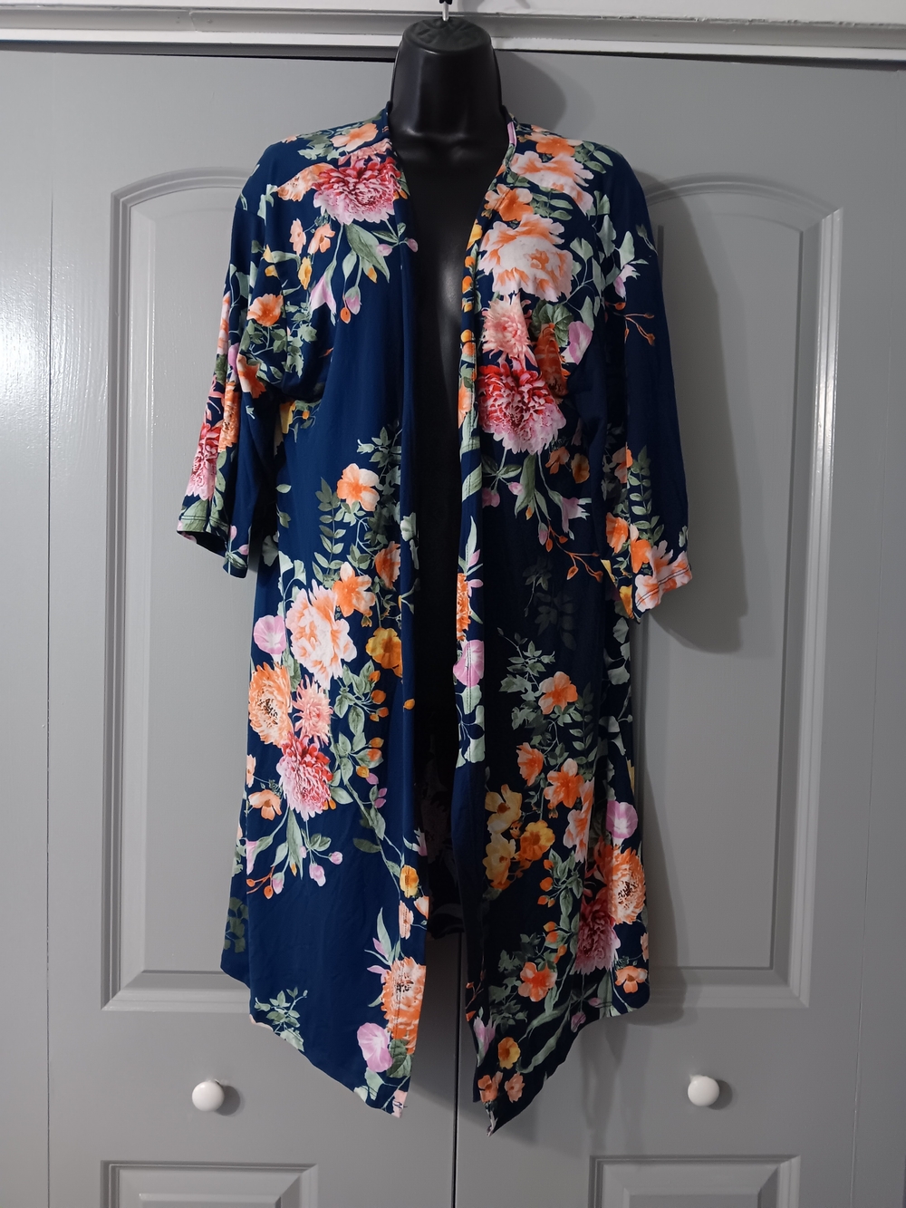 Flora Floral Navy Robe